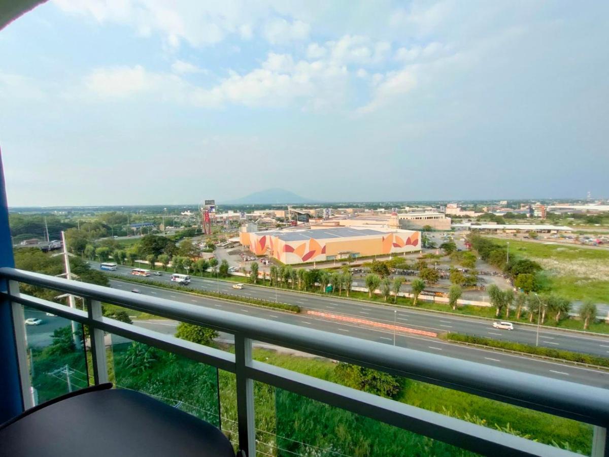 The Aces Crib At Azure North Pampanga Aparthotel Kültér fotó